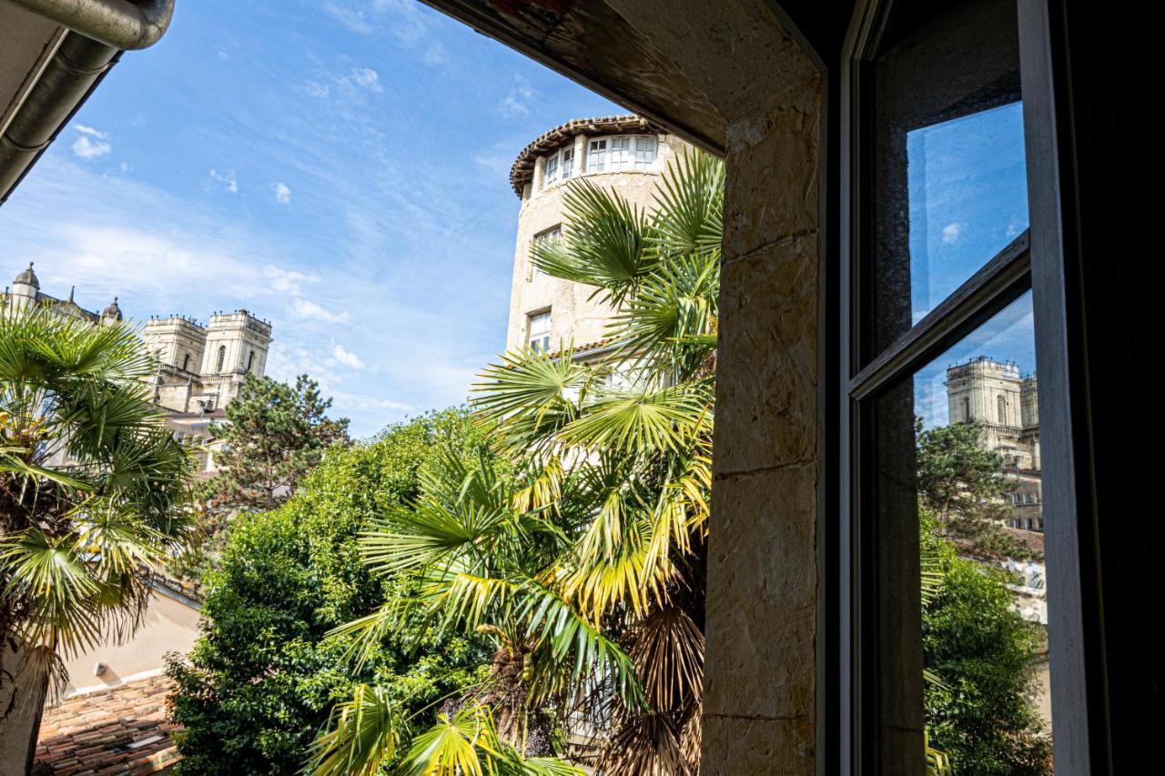 Superbe Appartement, Situe Au Coeur De La Ville. Auch Esterno foto